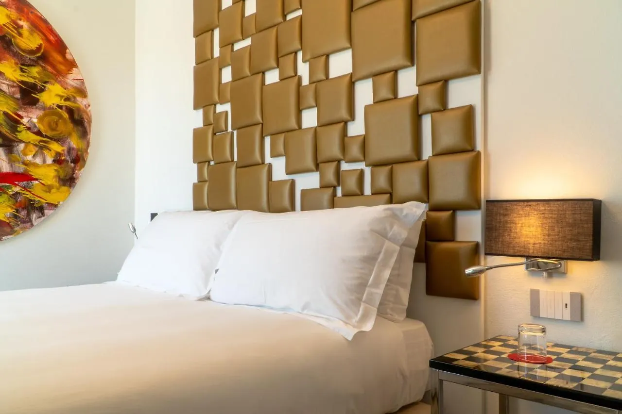 Brasil Seaview Hotel Milano Marittima 4*,  İtalya